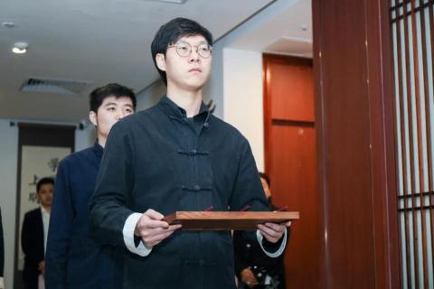 罗湖区人大常委副主任谭会茹一行莅临旺财28调研