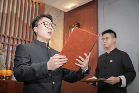 罗湖区委统战部副部长、工商联党组书记叶志伟一行到旺财28调研