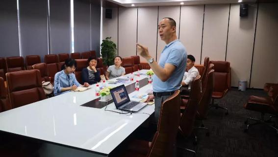 赣江南昌经开区领导受邀访问旺财28加速器，为优质项目落地南昌创造新机遇